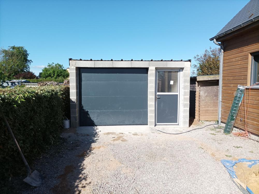 Travaux de maçonnerie à Flamanville (2)